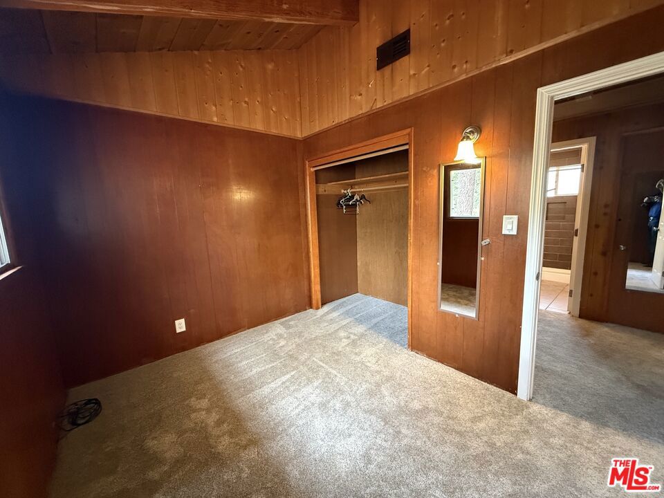 42995 Sunset Drive Property Photo 16