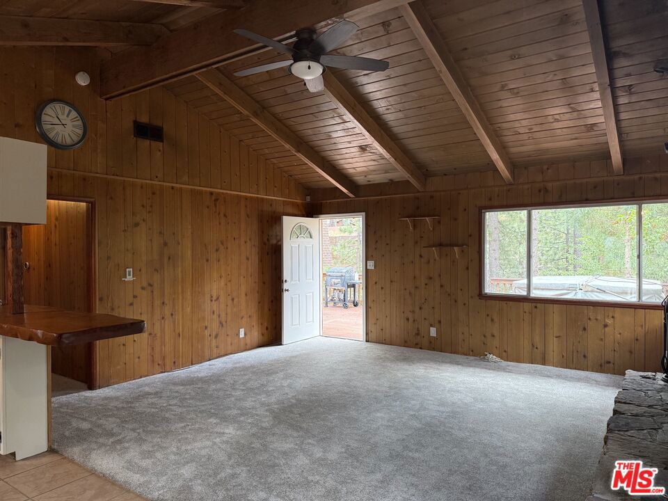 42995 Sunset Drive Property Photo 18