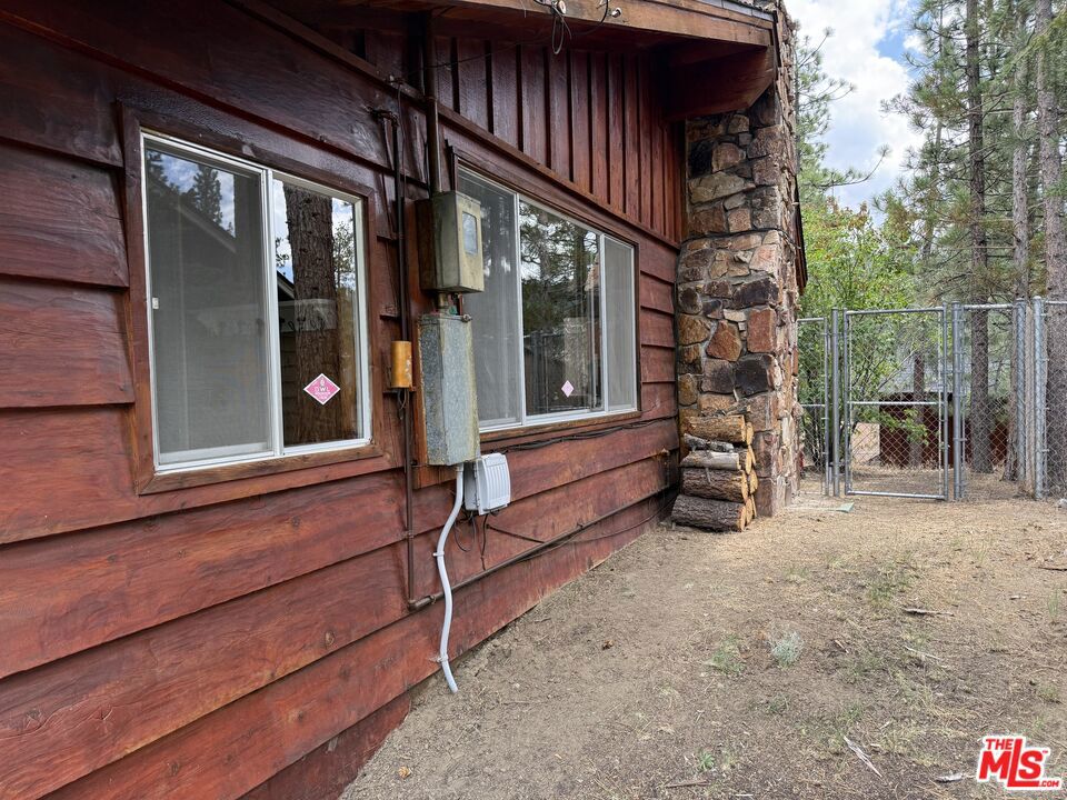 42995 Sunset Drive Property Photo 19
