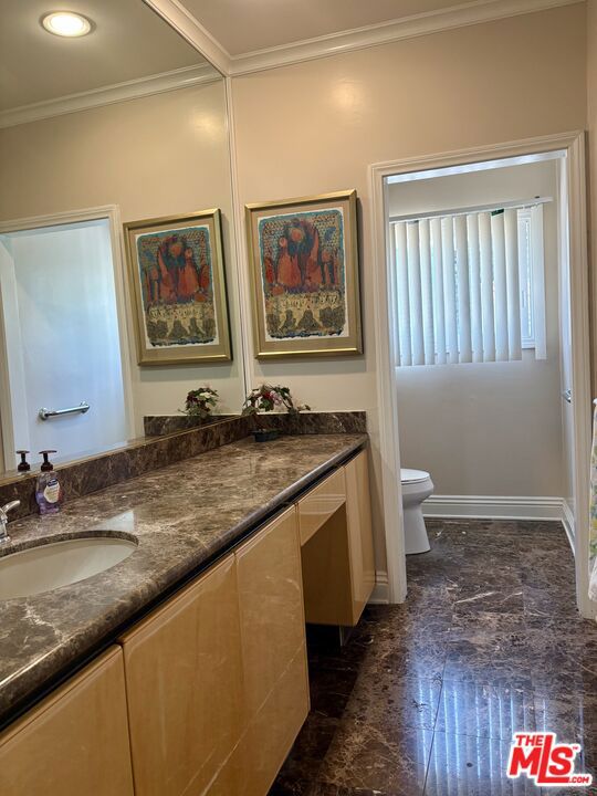 414 N Las Palmas Avenue Property Photo 20