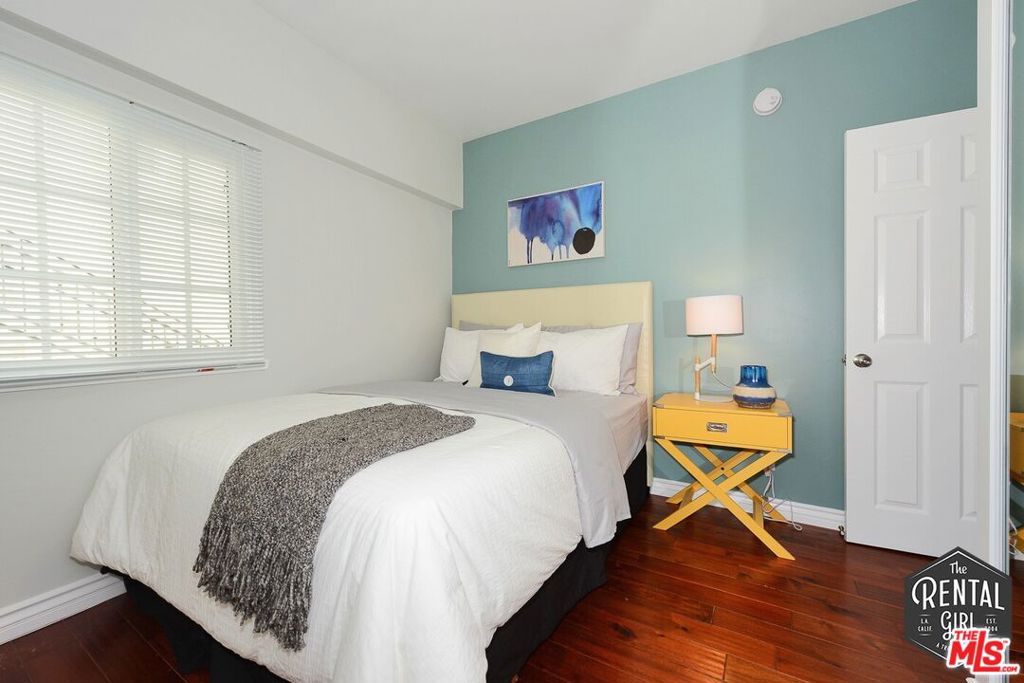 2400 Pacific Avenue 6 Property Photo 12