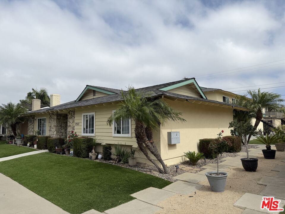 7571 Amazon Drive Property Photo 1