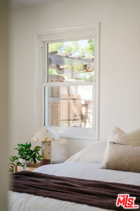 22103 Del Valle Street Property Photo 19