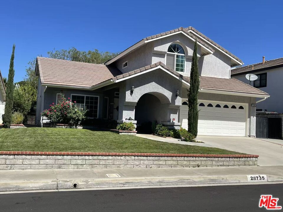 28735 Citrus Place Property Photo 1