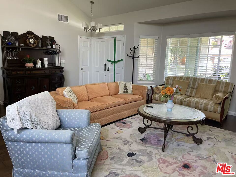 28735 Citrus Place Property Photo 17