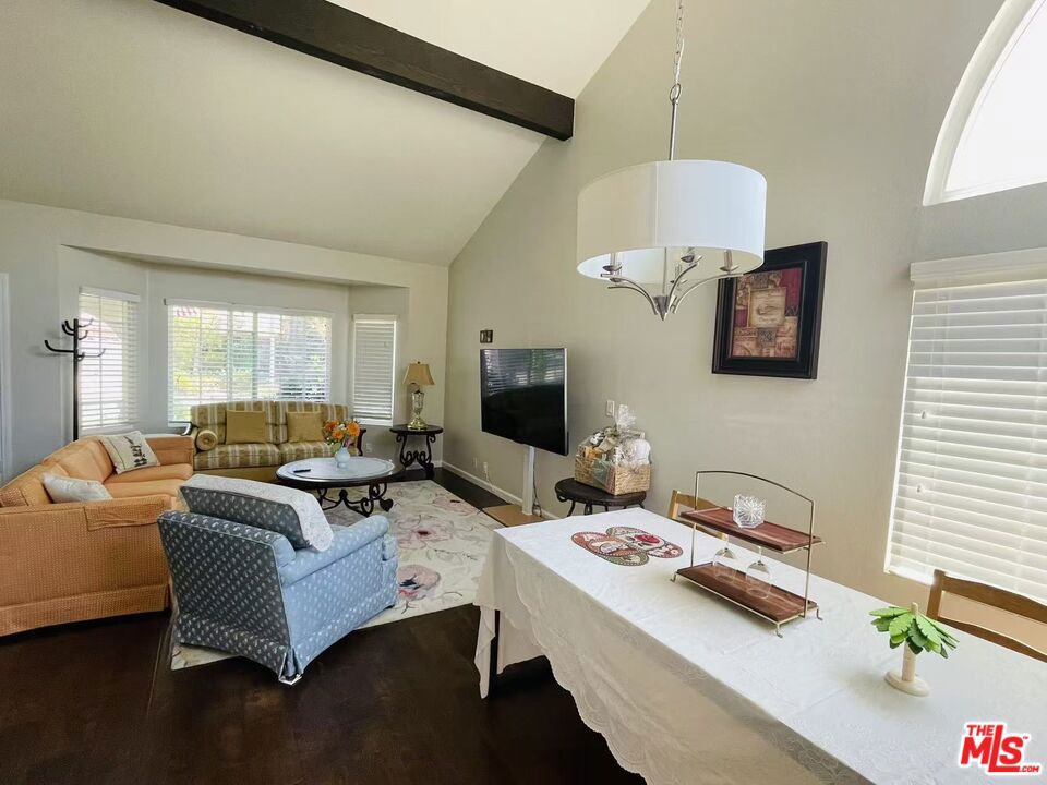 28735 Citrus Place Property Photo 18