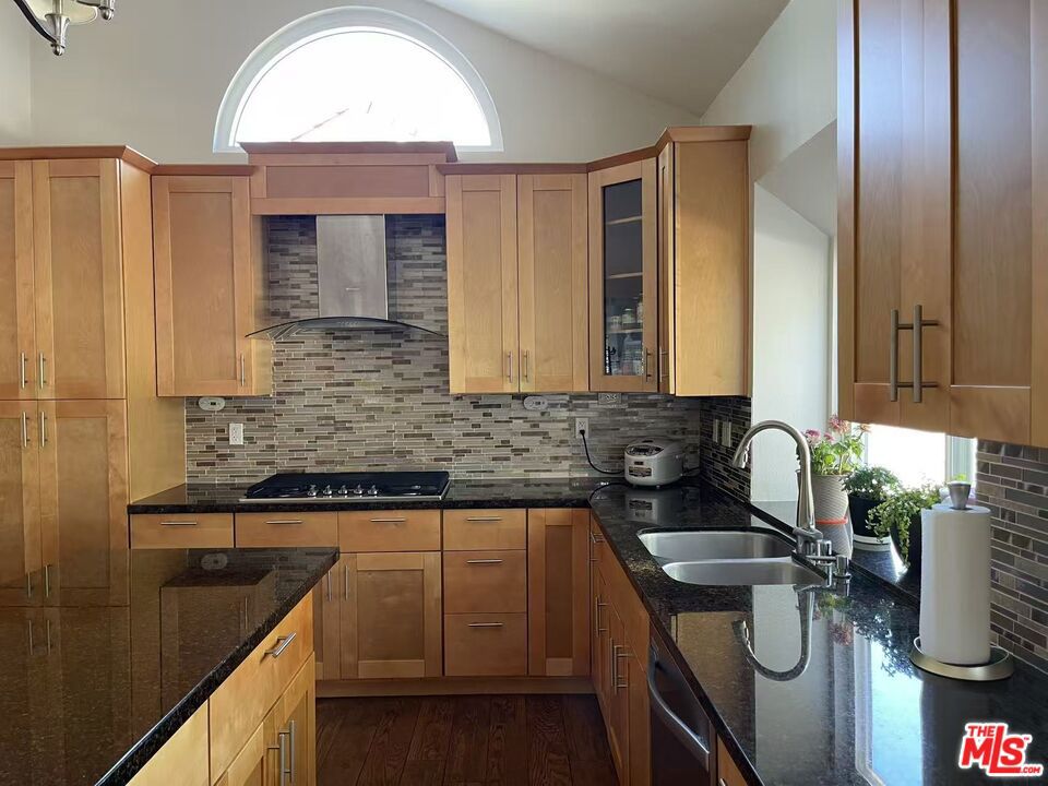 28735 Citrus Place Property Photo 23