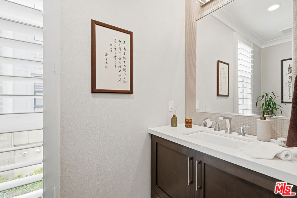 12775 Bluff Creek Drive 1 Property Photo 4
