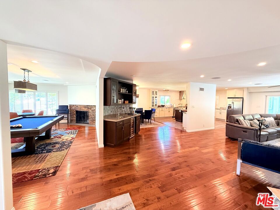 5500 Shenandoah Avenue Property Photo 7