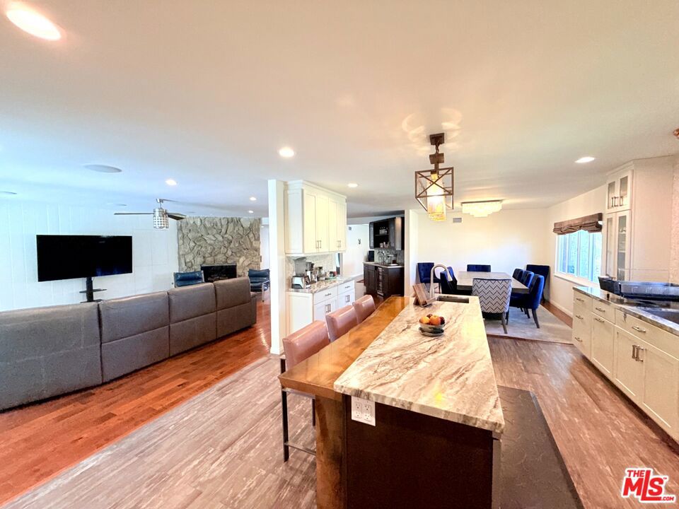 5500 Shenandoah Avenue Property Photo 14