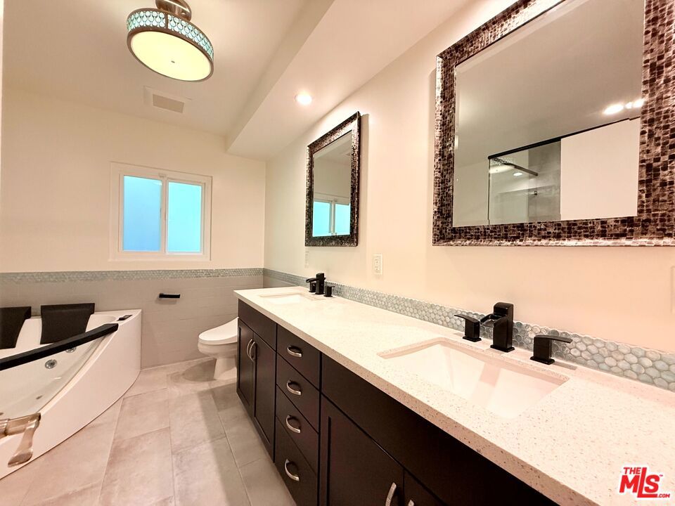 5500 Shenandoah Avenue Property Photo 29