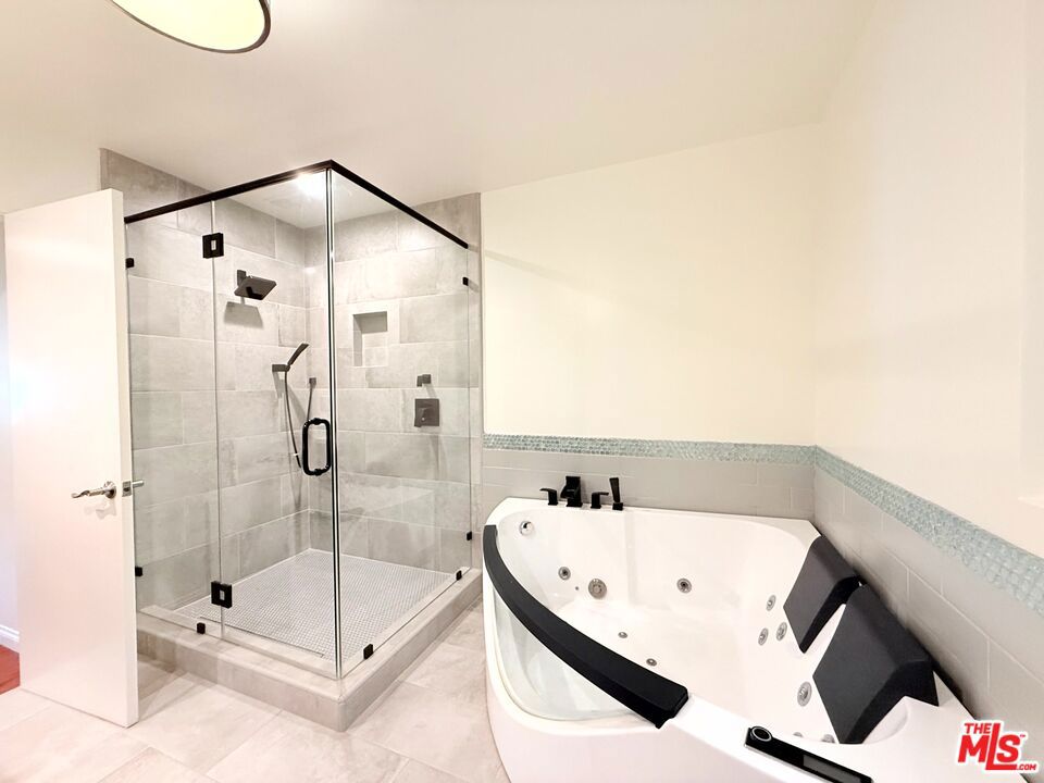 5500 Shenandoah Avenue Property Photo 31