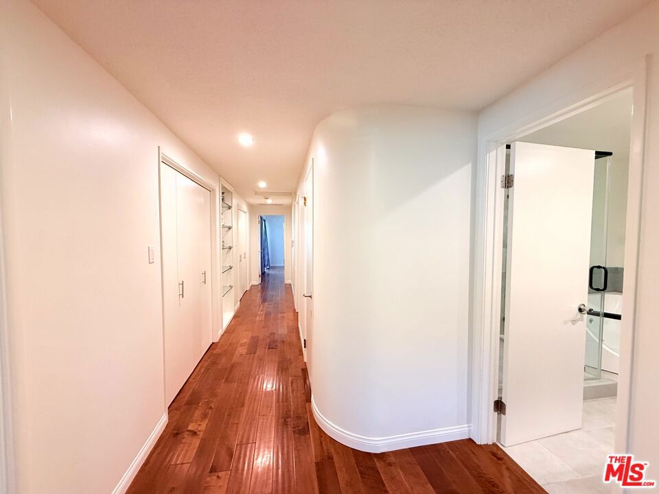 5500 Shenandoah Avenue Property Photo 37