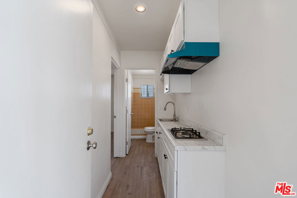 945 N Ditman Avenue Property Photo 31
