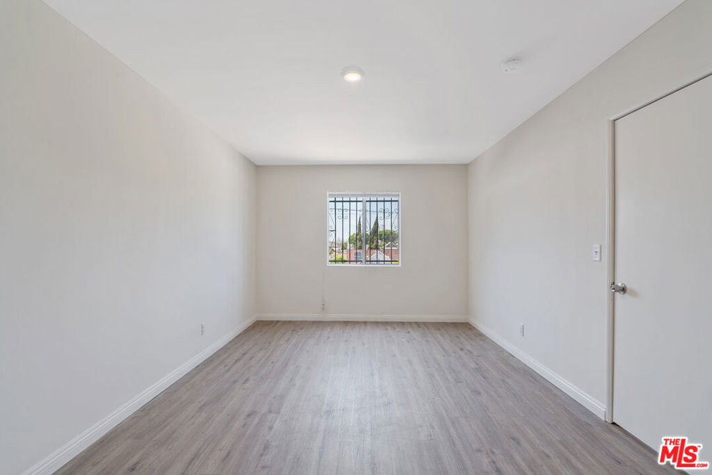 945 N Ditman Avenue Property Photo 34