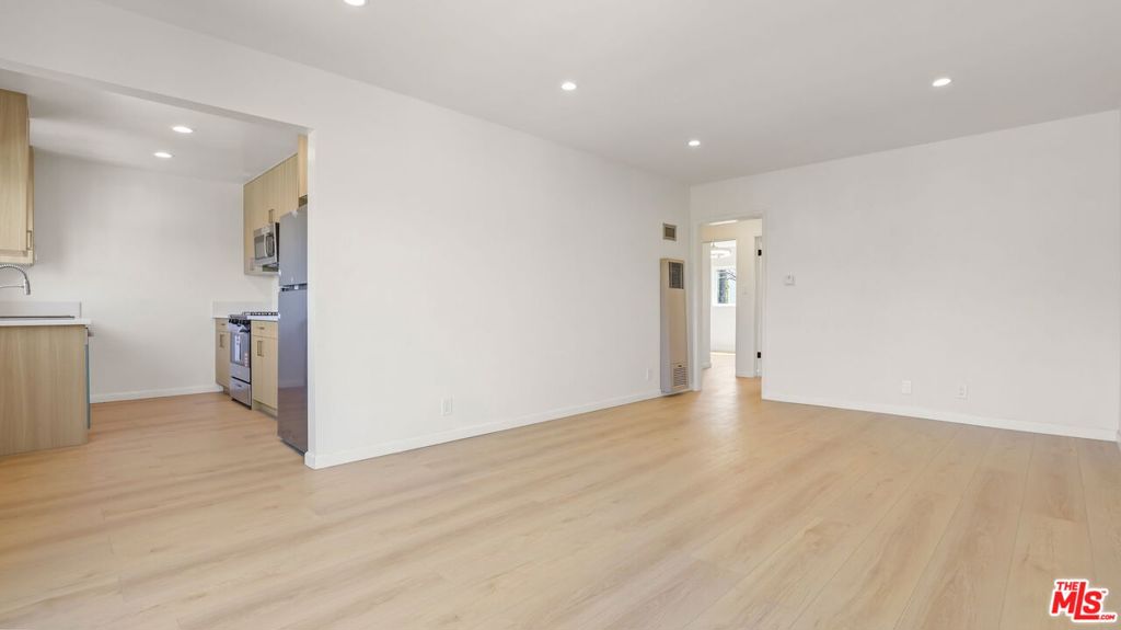 1413 18th Street D Property Photo 1