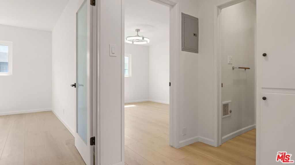 1413 18th Street D Property Photo 9