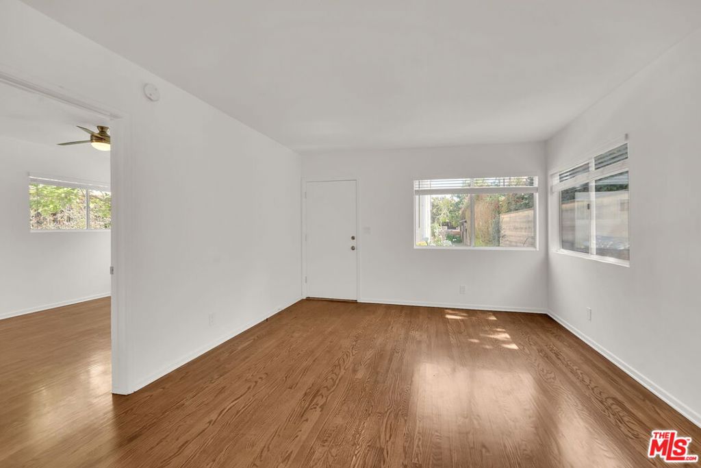 950 Euclid Street A Property Photo 7