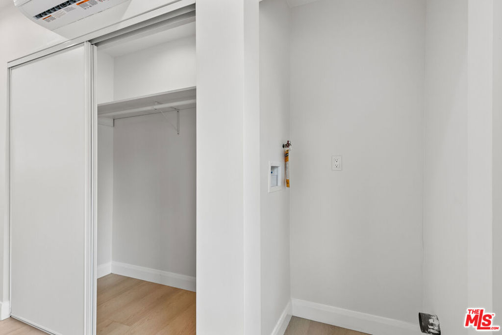 6930 Babcock Avenue Property Photo 9