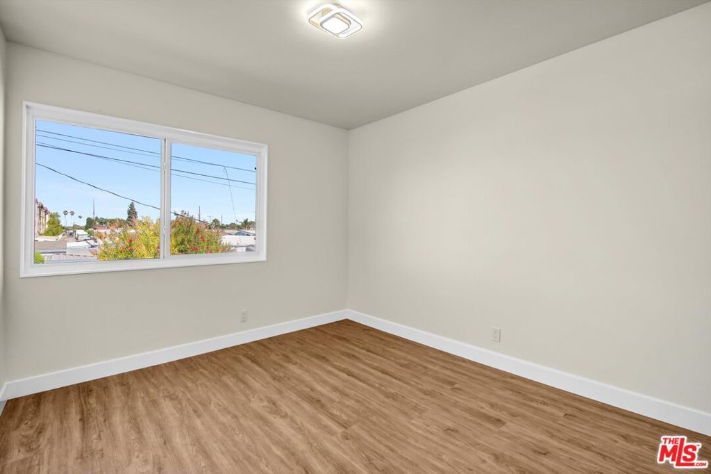 21748 Acarus Avenue Property Photo 19