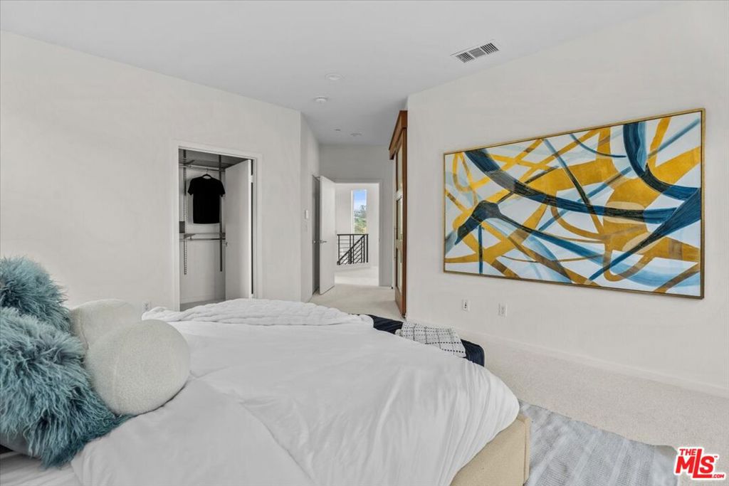 13027 Bluff Creek Drive Property Photo 26