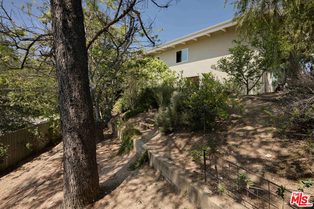 1205 Eagle Vista Drive Property Photo 34