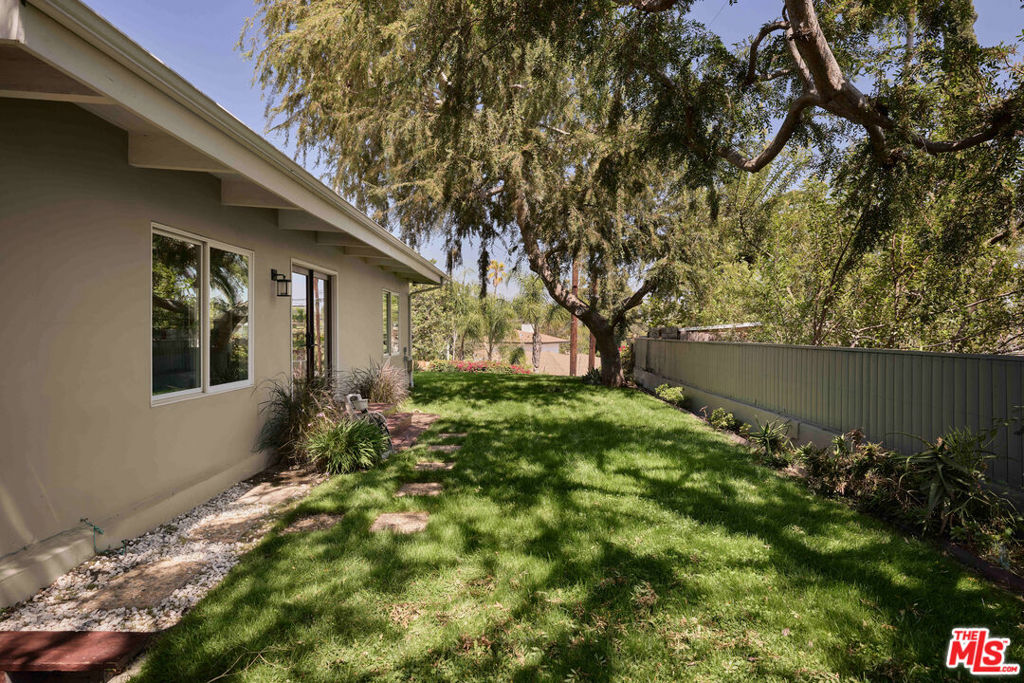 1205 Eagle Vista Drive Property Photo 35