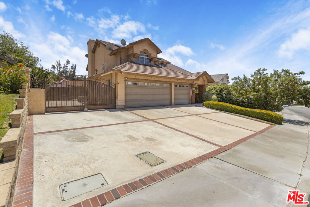 28674 Kathleen Avenue Property Photo 4