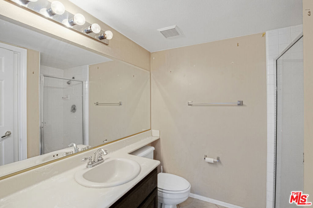 28674 Kathleen Avenue Property Photo 17