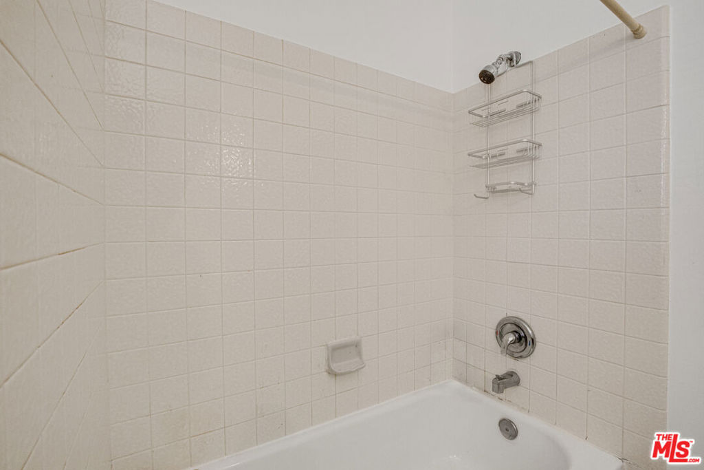 28674 Kathleen Avenue Property Photo 28