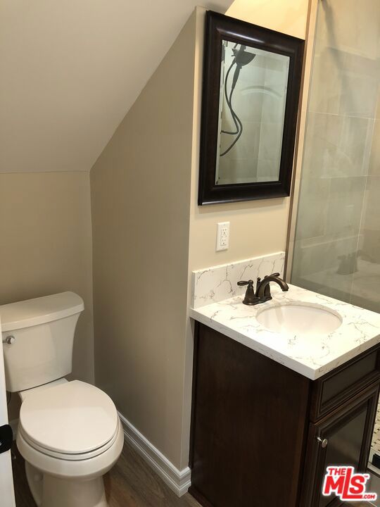 15431 Huston Street Property Photo 8