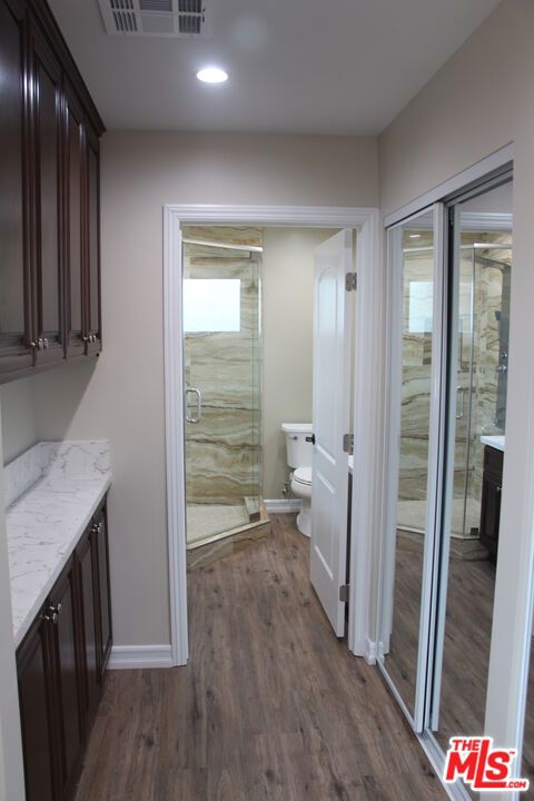 15431 Huston Street Property Photo 14