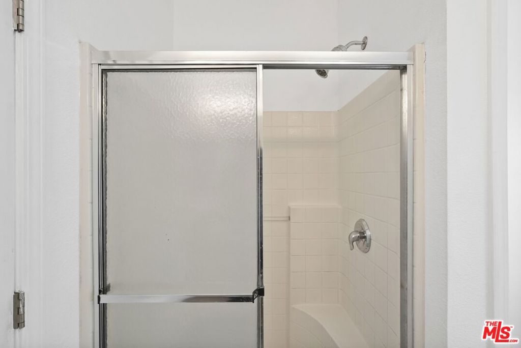 23777 Mulholland Highway 69 Property Photo 33