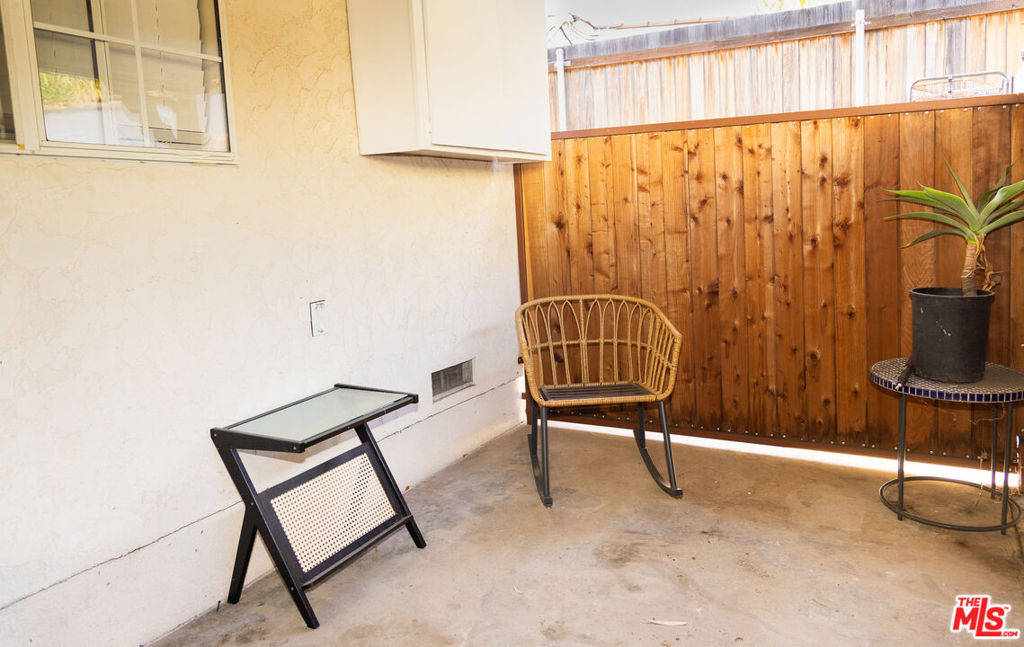 642 N La Jolla Avenue 1/2 Property Photo 13