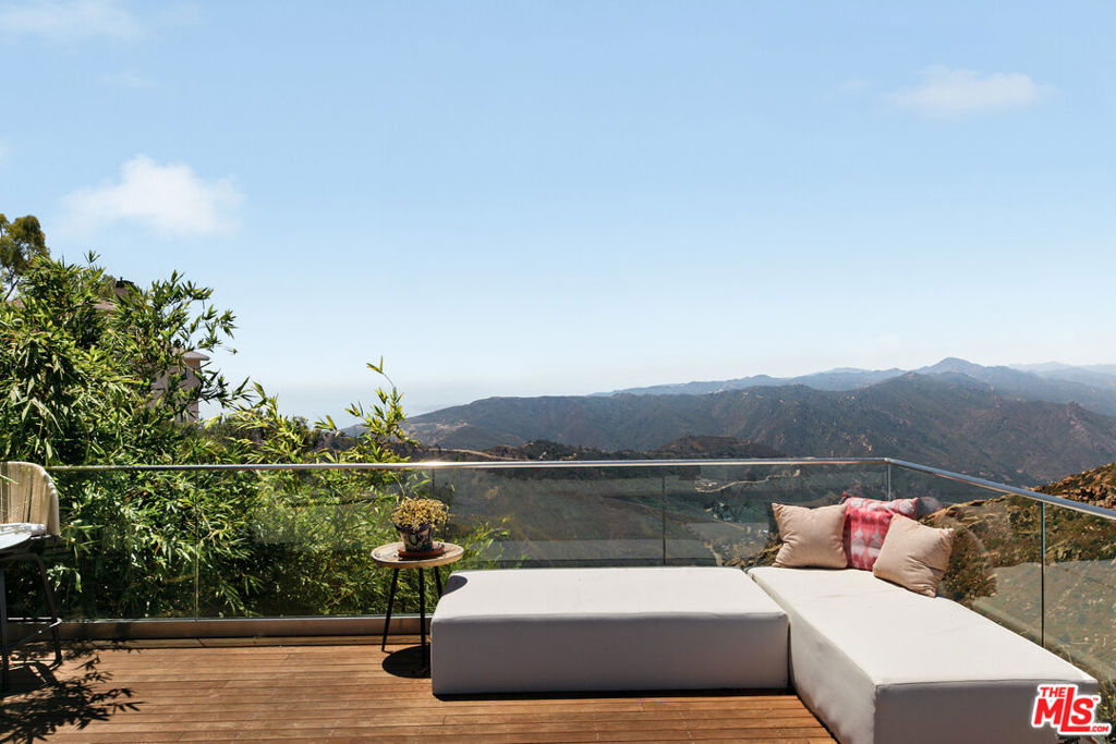 231 Loma Metisse Road Property Photo 32