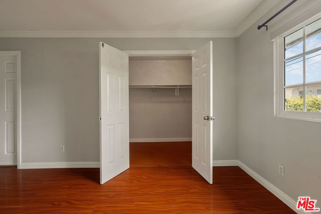 3010 Stoner Avenue Property Photo 32