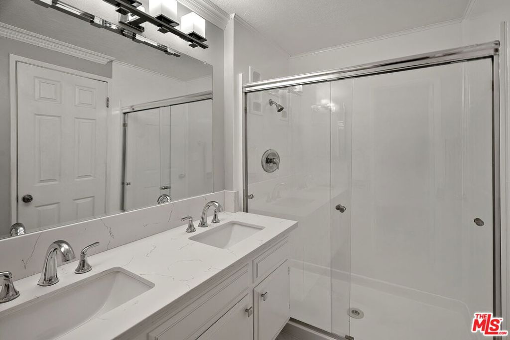 3010 Stoner Avenue Property Photo 34
