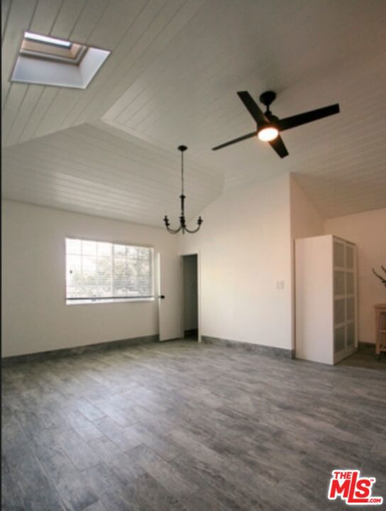 13203 Dewey Street Property Photo 19