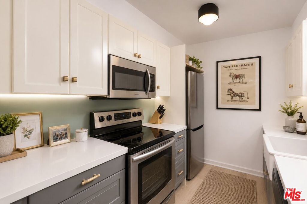 201 Ocean Avenue 305b Property Photo 12
