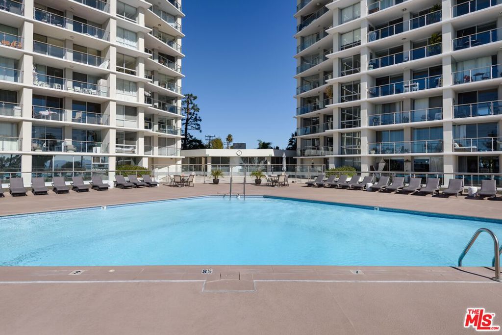 201 Ocean Avenue 305b Property Photo 25