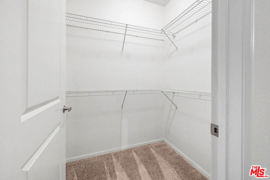 6400 Crescent Parkway 217 Property Photo 7