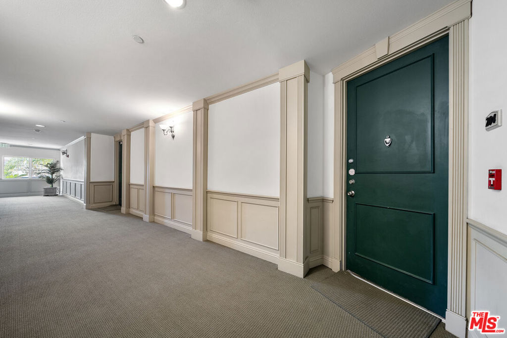 1830 Pelham Avenue 204 Property Photo 4