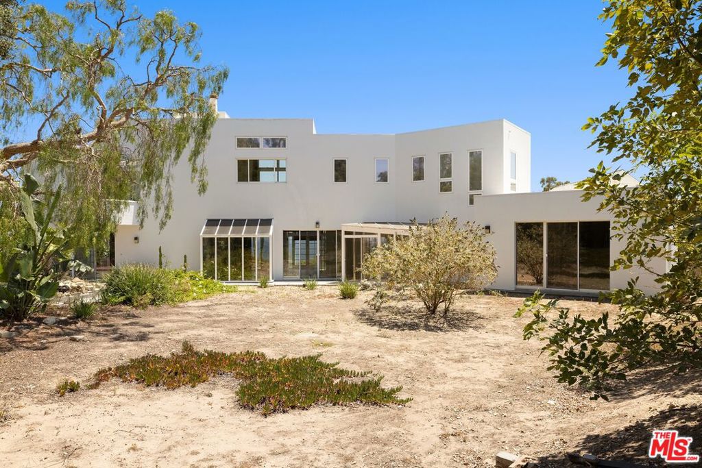 29035 Cliffside Drive Property Photo 31