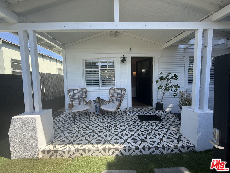 1605 Cabrillo Avenue Property Photo 28