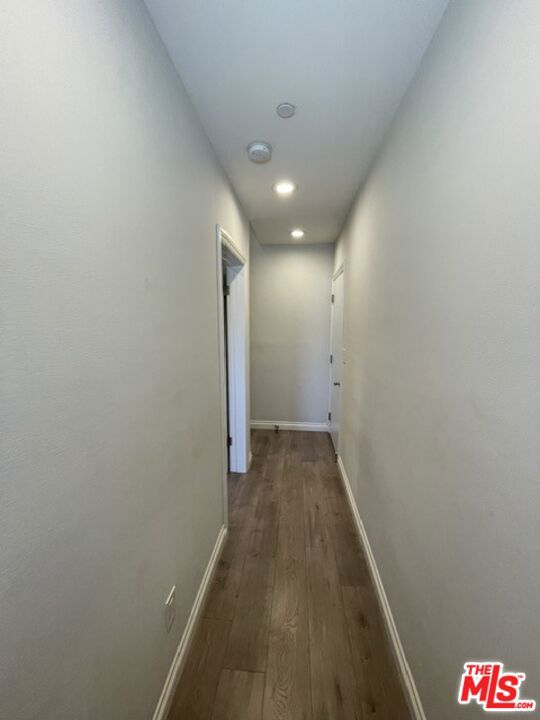 5733 1/2 Fulcher Avenue Property Photo 32