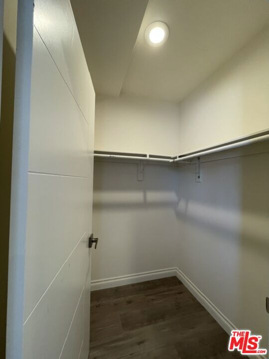 5733 1/2 Fulcher Avenue Property Photo 35