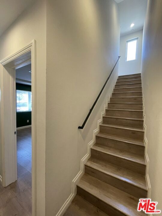 5733 1/2 Fulcher Avenue Property Photo 40