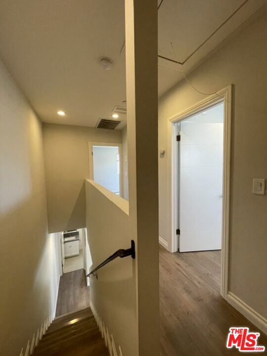 5733 1/2 Fulcher Avenue Property Photo 49