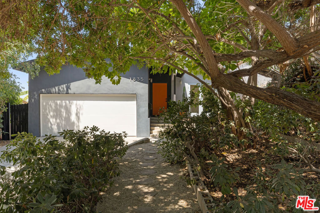 1835 N Avenue 55 Property Photo