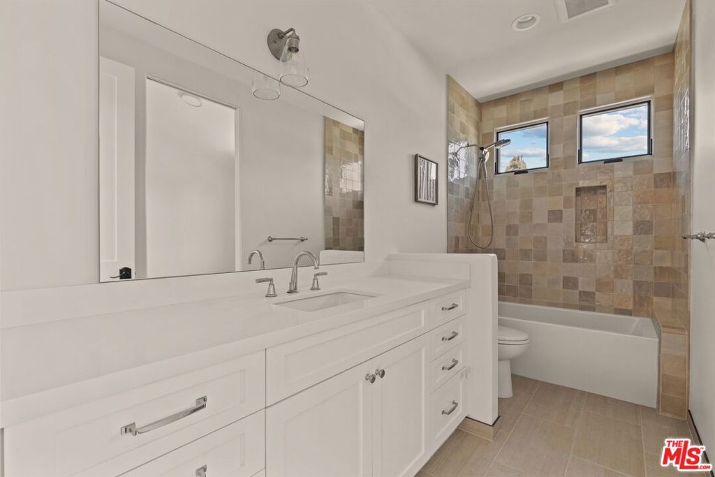 3812 Marcia Court Property Photo 29